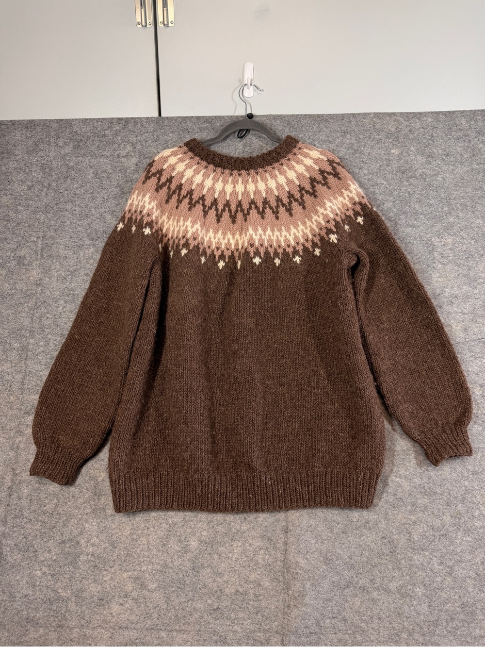 Vintage Icelandic Wool Cardigan Brown Nordic Fair Isle Metal Clasp Sweater Chic - Picture 11 of 16